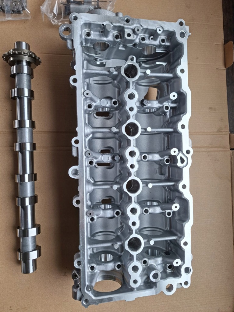 Комплект валов крышка клапанов 1638159880 peugeot citroen ford opel 1.5 hdi в Украине