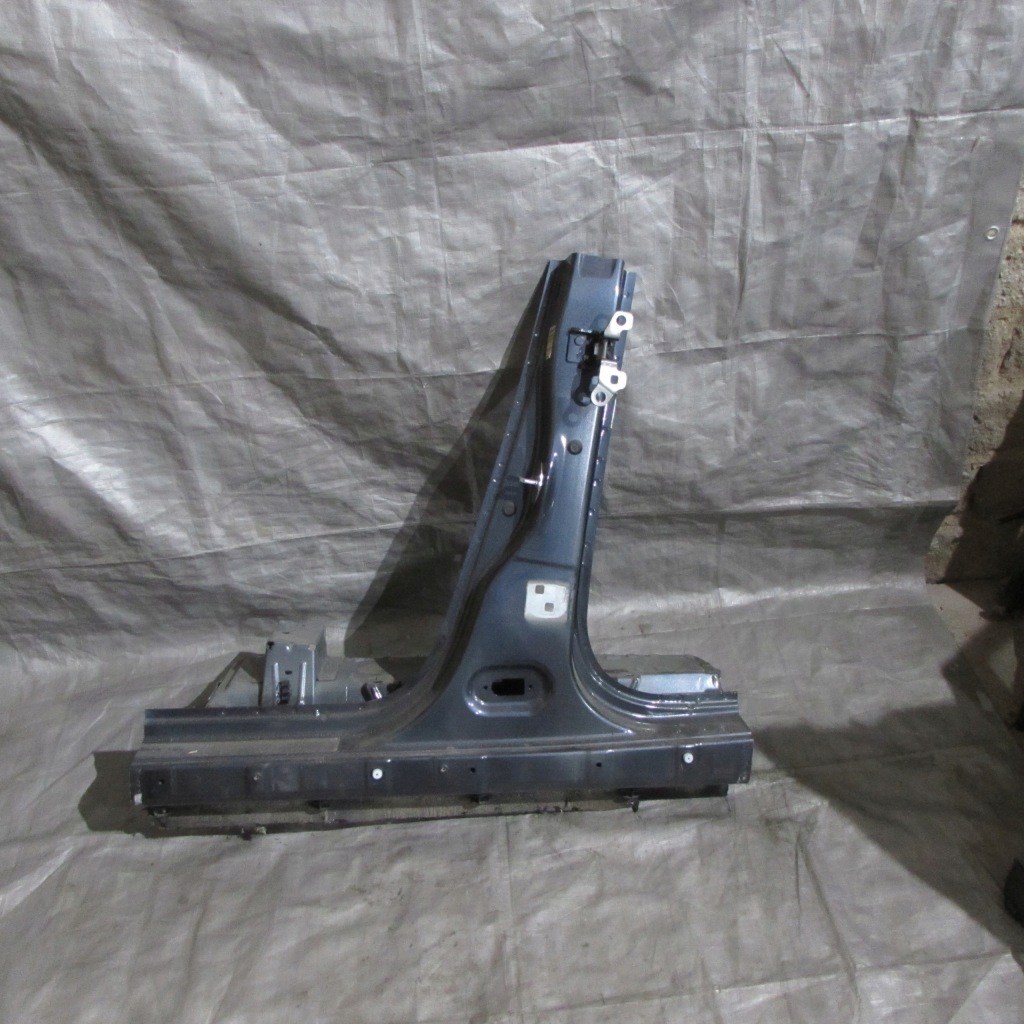 фото №1, Блок двигателя порог левый renaul zoe 5d 2012-2019 rok