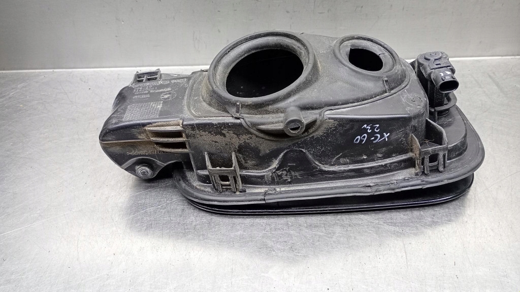 фото №6, Крышка заливной топлива оригинальный номер 31425861 volvo xc60 ii 17-22r