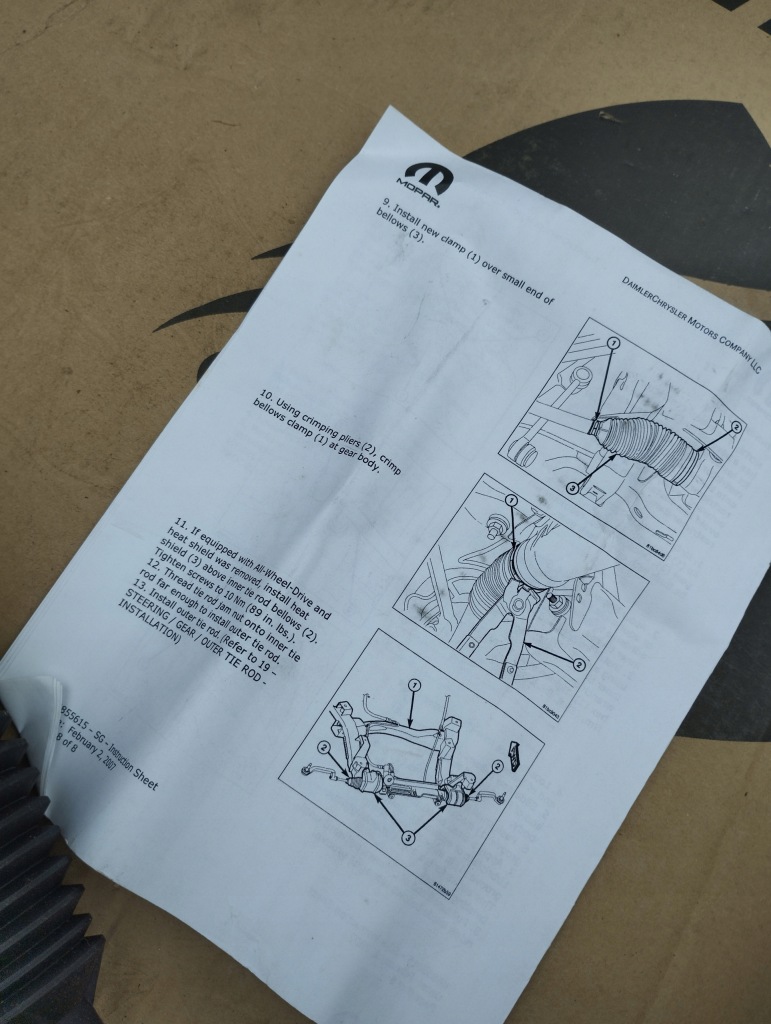 фото №4, Тяга рулевой charger challenger magnum 300