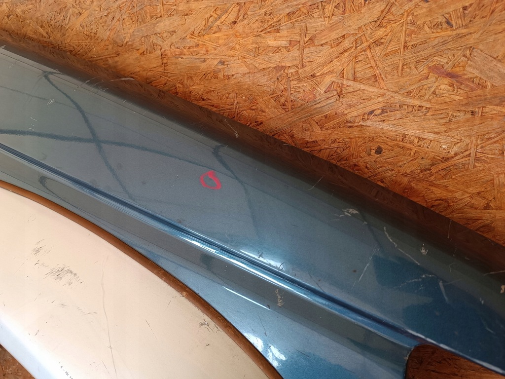 фото №11, Крыло правый перед mitsubishi pajero ii оригинал