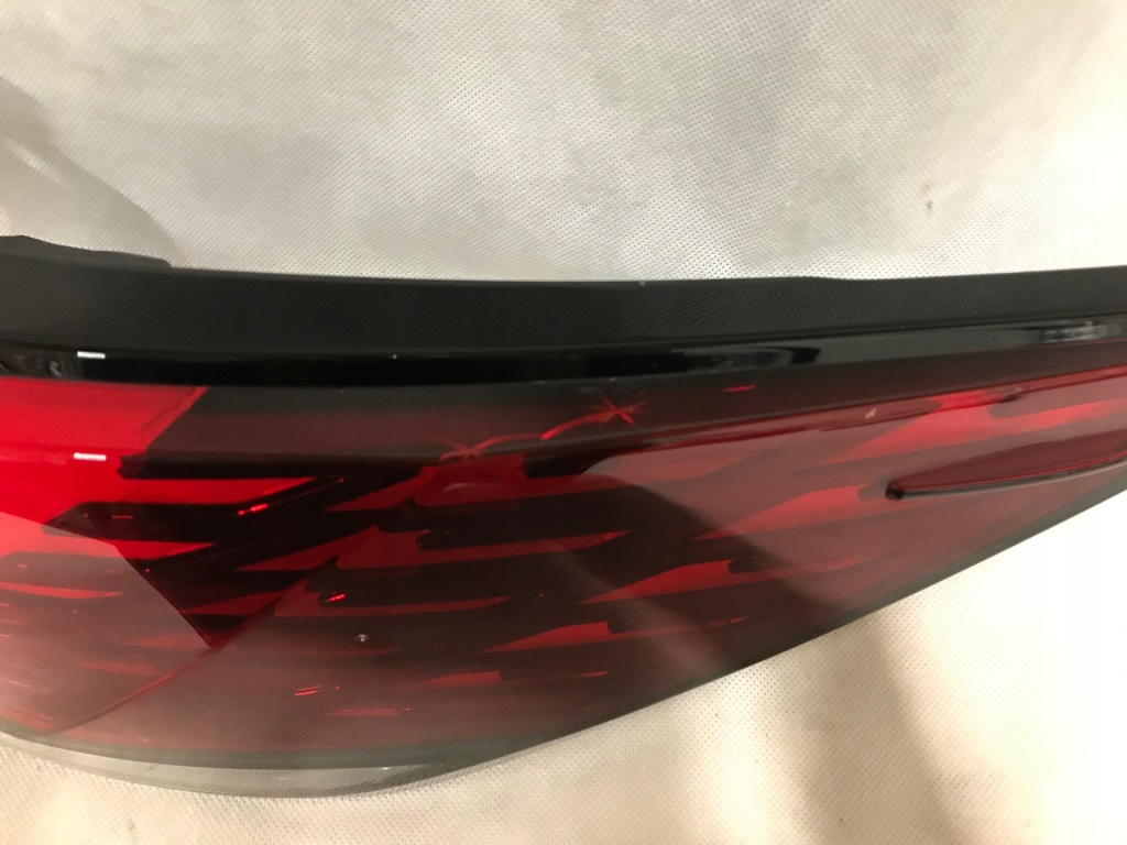 Lexus rx v 2022- фара задняя наружная правый  led европа Недорого