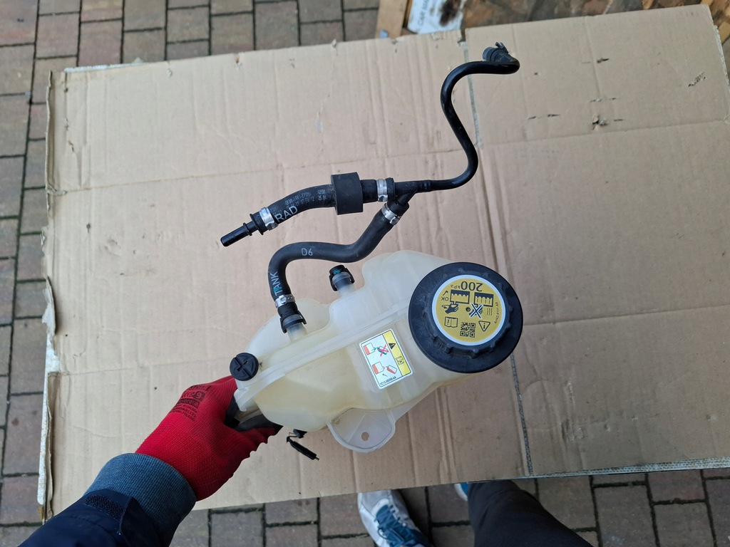 фото №3, Land rover range rover sport l494 2021 бак расширительный охлаждающая жидкость