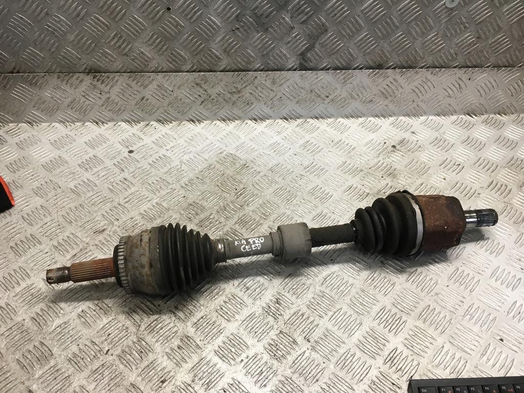 фото №1, Kia pro ceed 1.6 crdi приводной вал левый перед