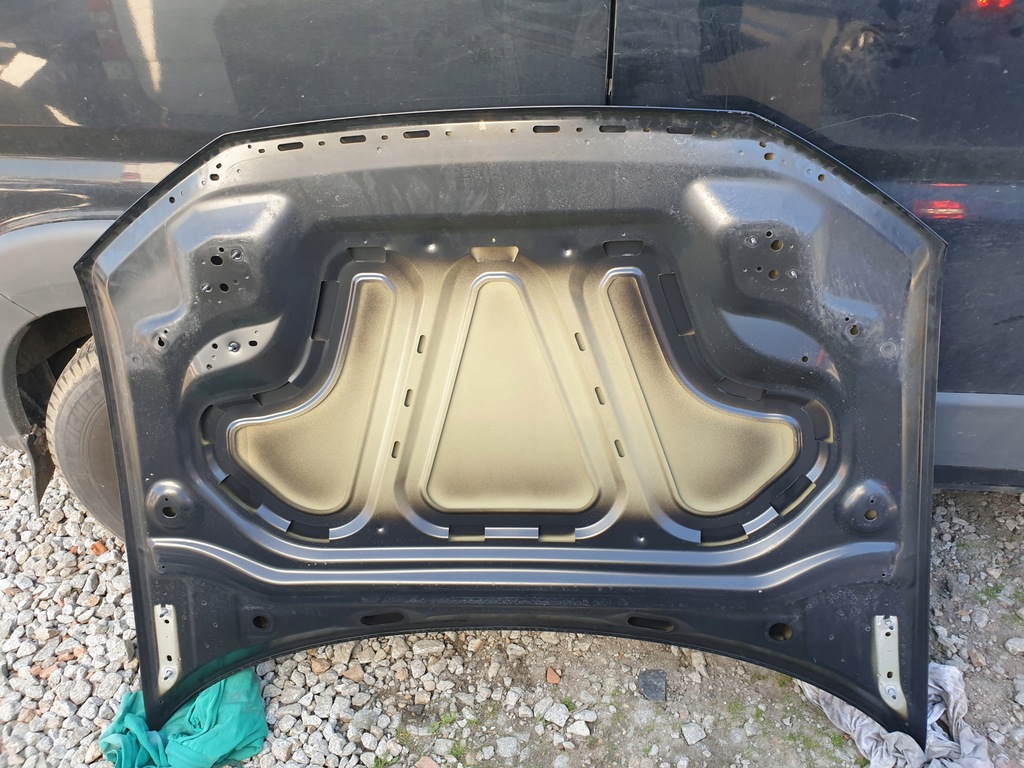 фото №4, Audi q3 18r- капот крышка перед