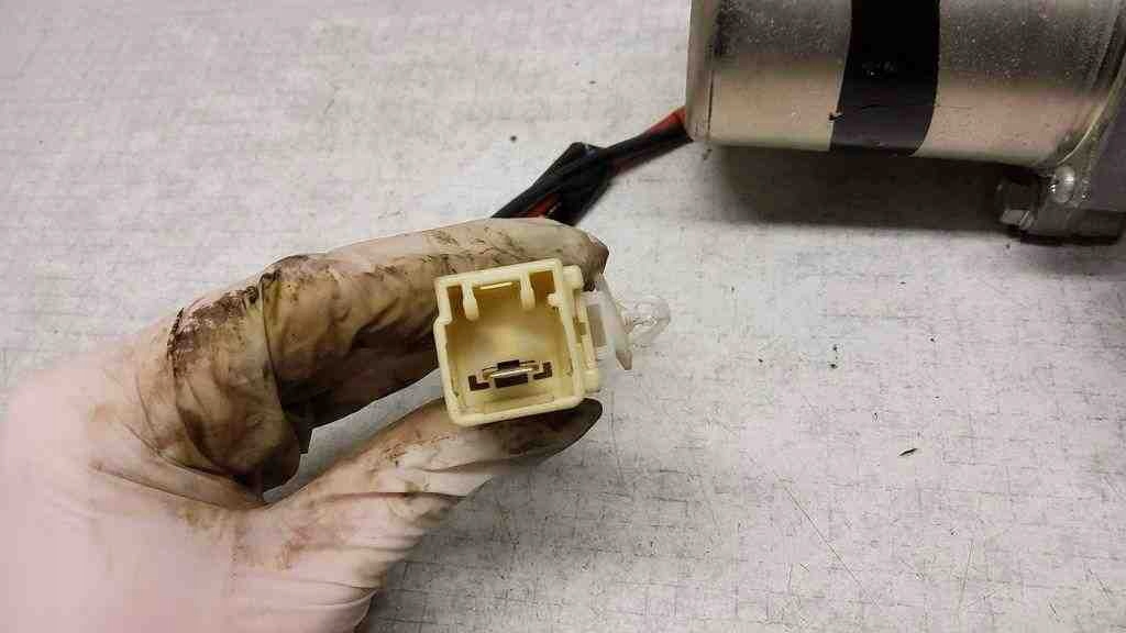 фото №12, Электрический усилитель руля toyota verso _r2_ f19010f010 2.0l