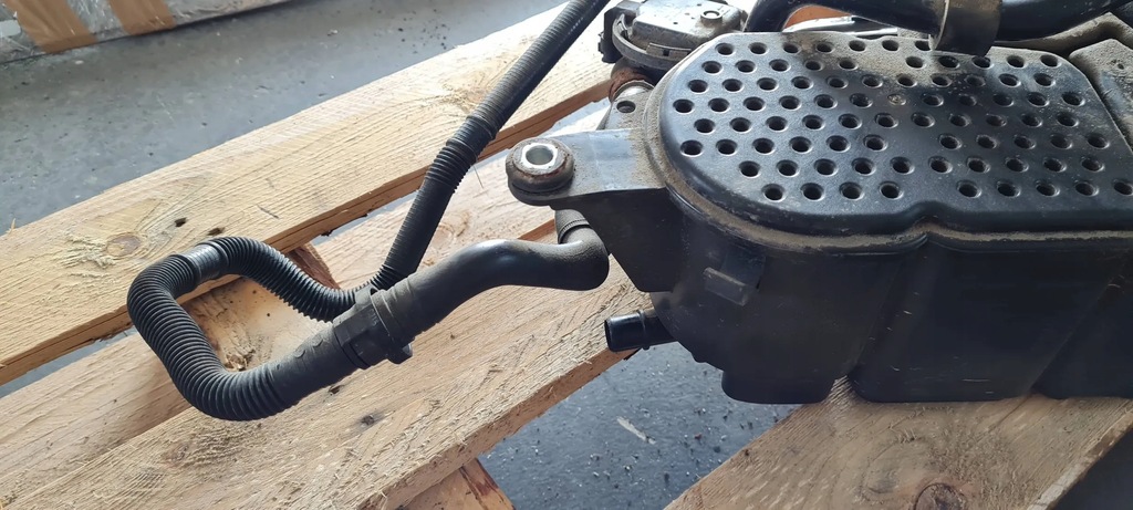 фото №9, A6 c7 4g lift корпус фильтр угольный 3.0 tfsi a7 4g 4g0201801d