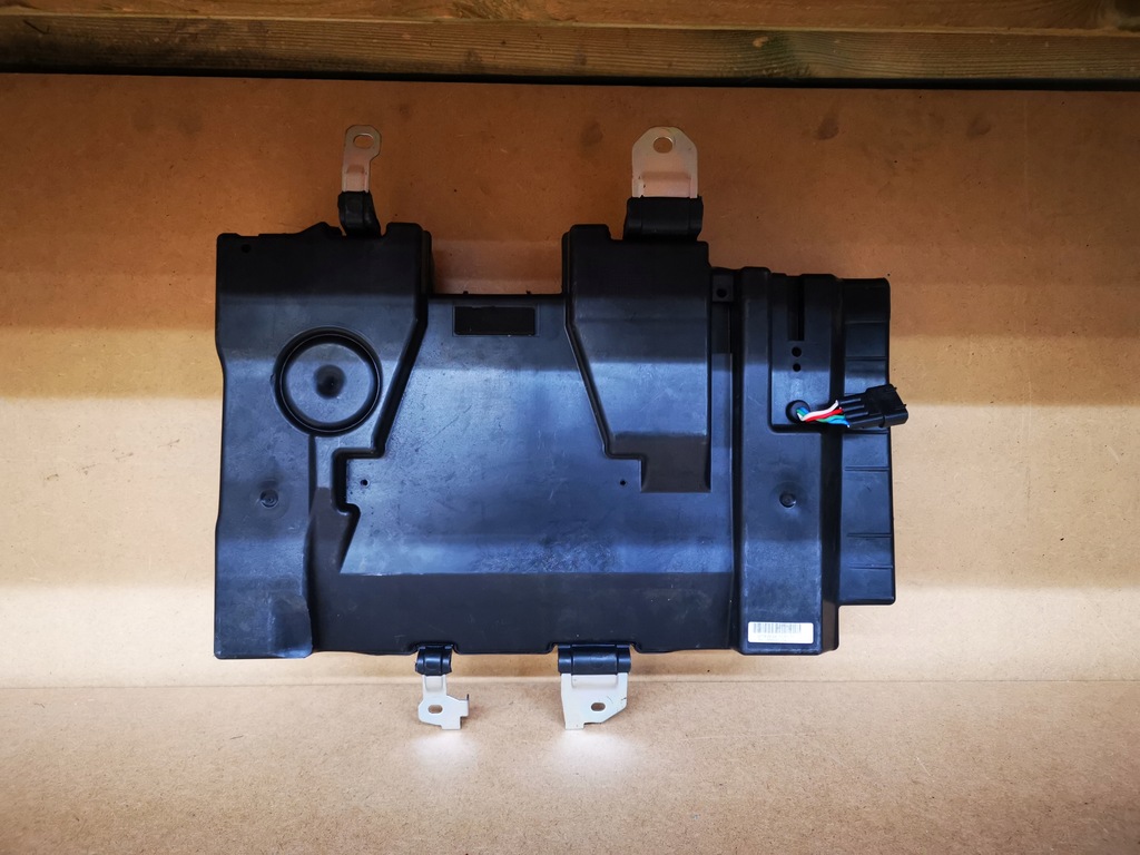 фото №3, Сабвуфер труба bas land rover evoque bj32-18808-eb