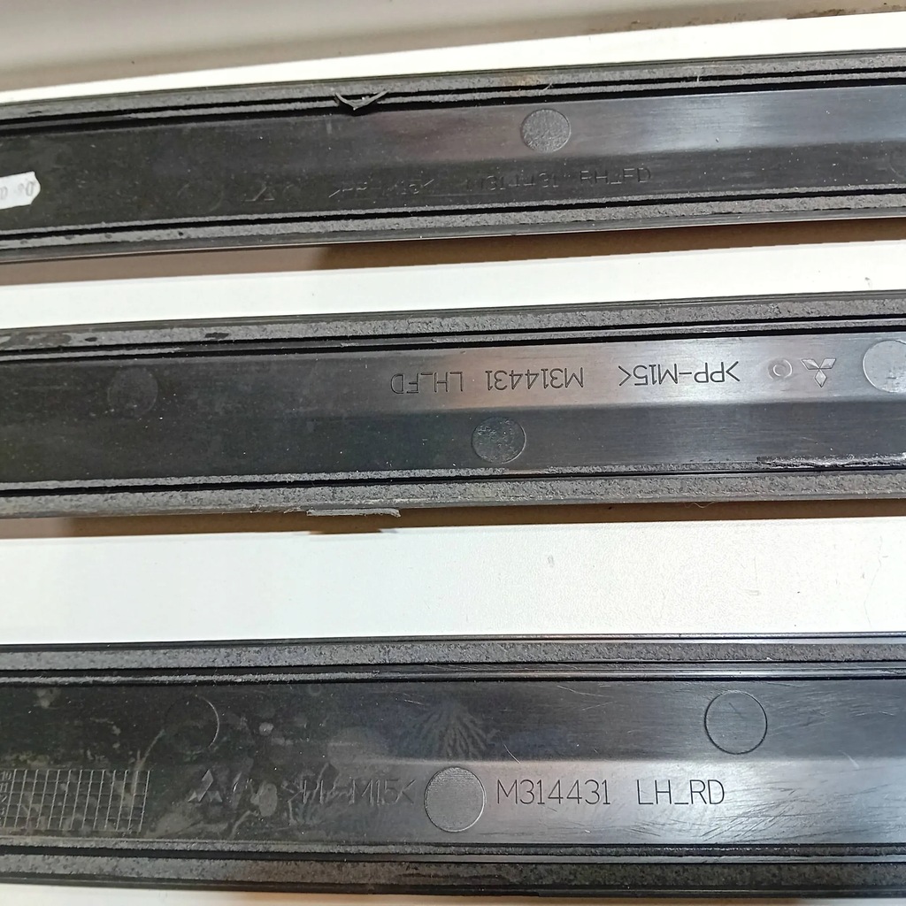 фото №9, Mitsubishi asx 2011- молдинг накладки двері комплект перед задня 4 штуки