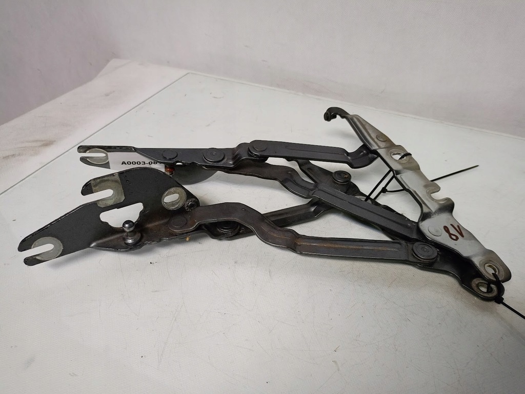 фото №1, Петли крышки багажника audi a6 c5