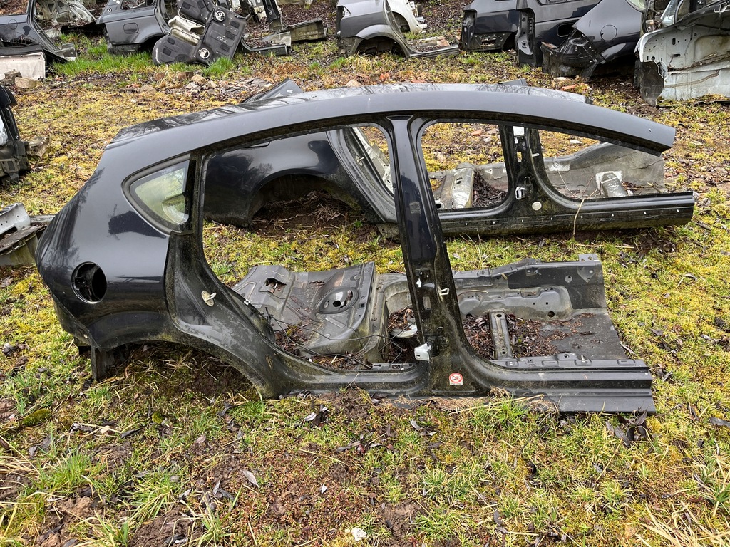 фото №1, Seat leon ii чверть крила задня правий поріг