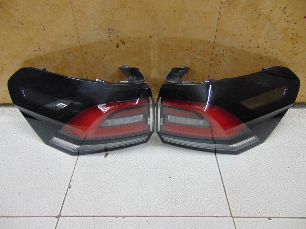 фото №1, Лампа задняя задняя левая правая vw taigo 2g7