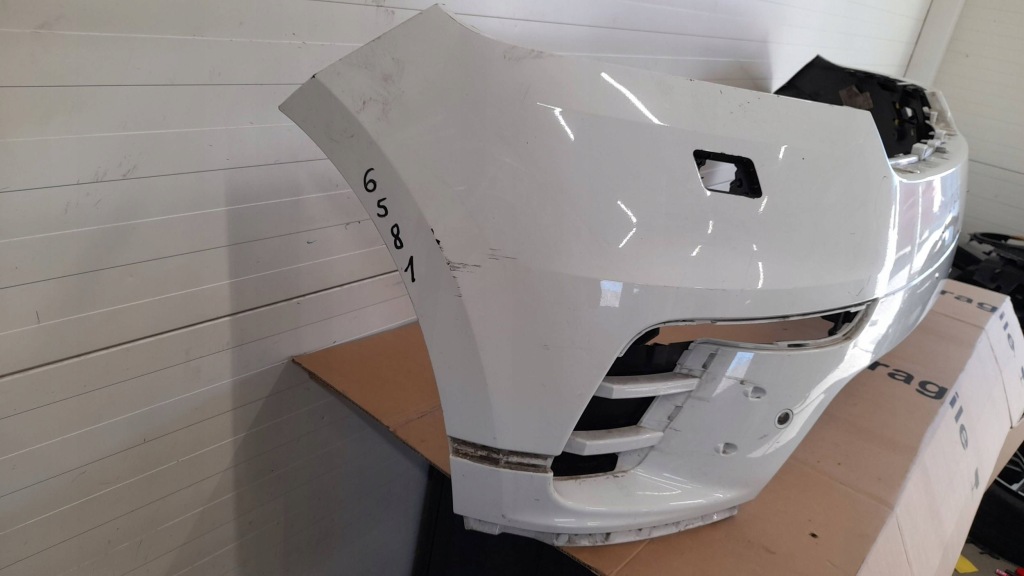 Бампер передний land rover range rover velar r-dynamic 17- pdc j8a2-17f003 Доставка