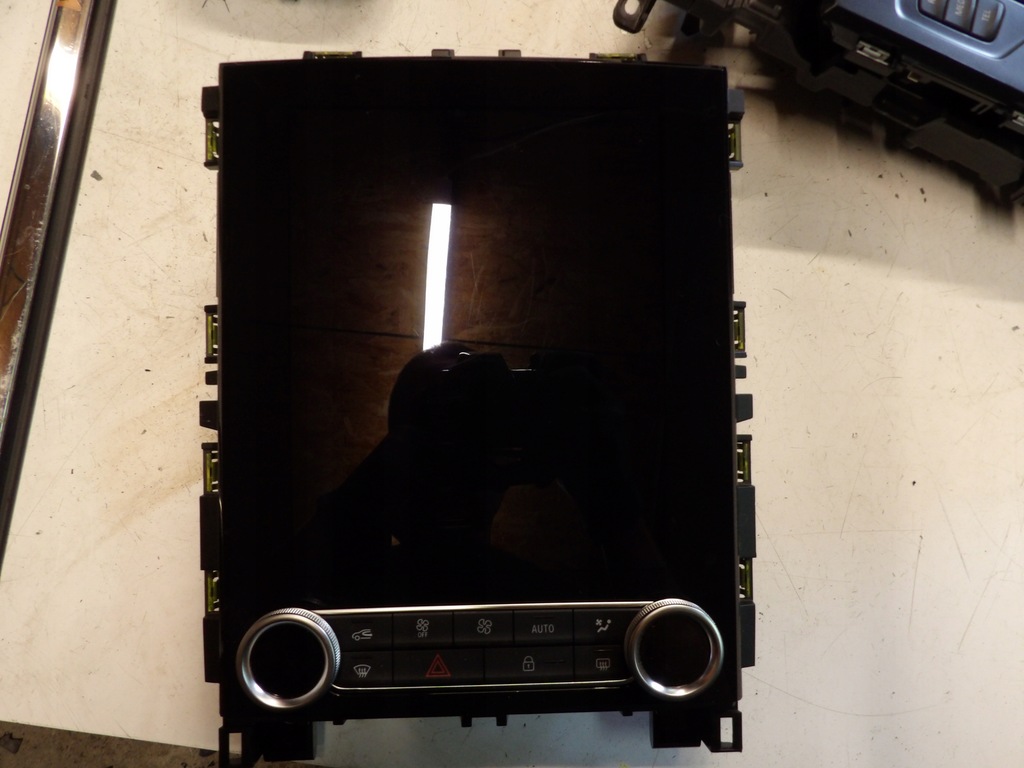 фото №1, Дисплей радио навигации renault 681033348r