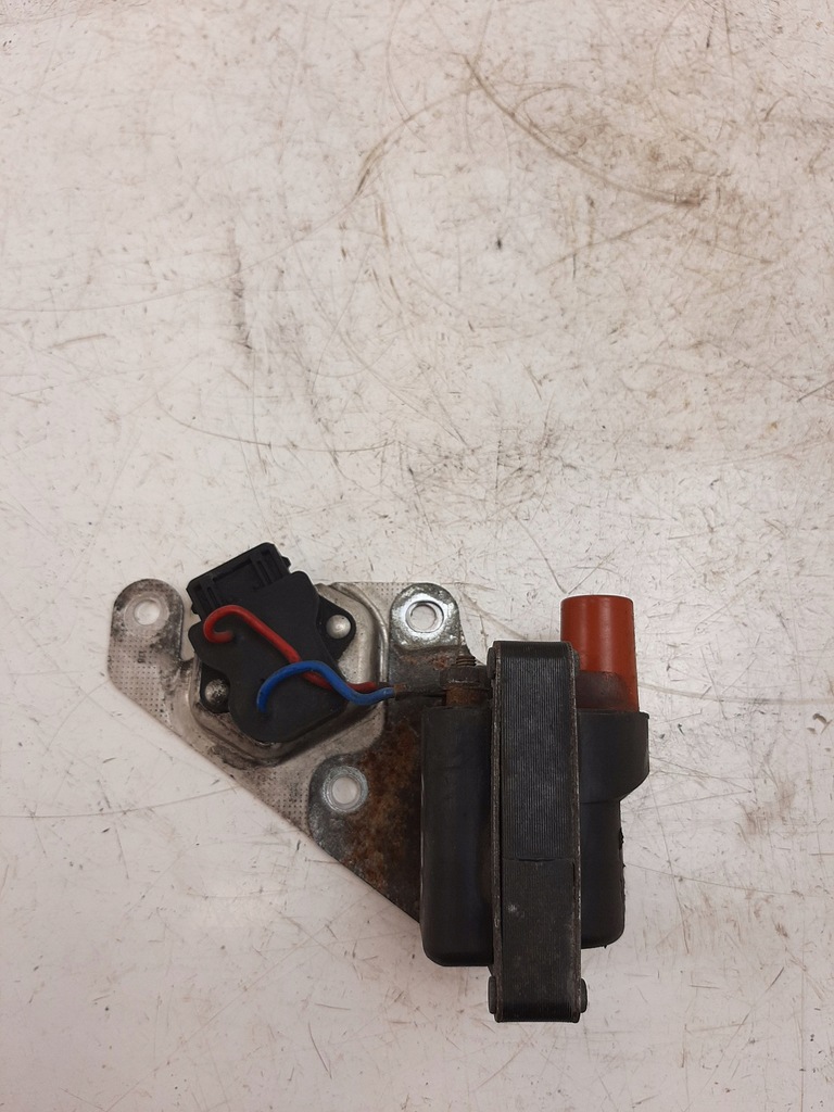 фото №1, 2003 volvo v70 распределитель зажигания 1367777