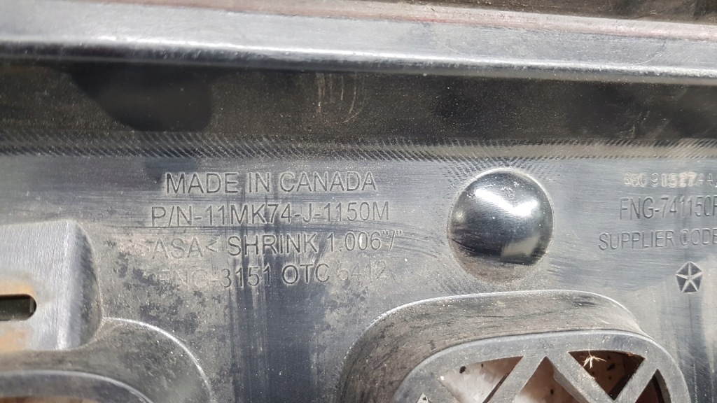 фото №9, Jeep patriot 2007 - решётка радиатора решётка радиатора бампер перед 3708