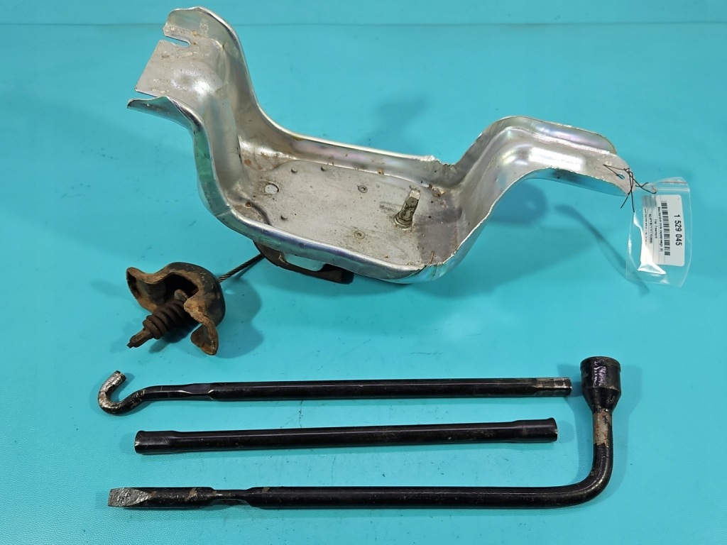 фото №1, Механизм колеса запасного fiat freemont dodge journey