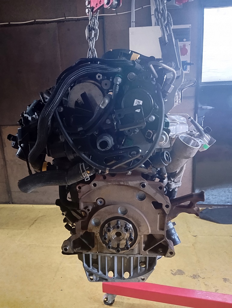 Двигун 2.0hdi dw10cted4 комплектний в Україні
