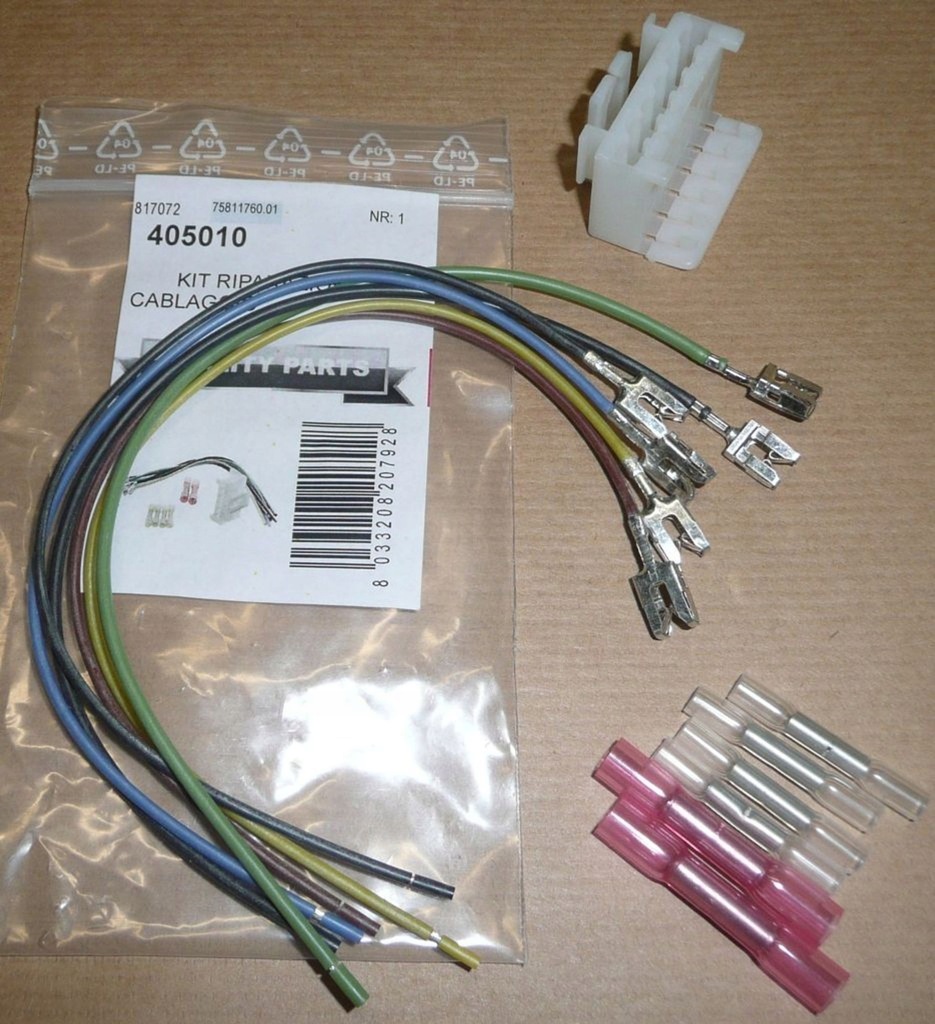 фото №1, Штекер з джгут do світла задня