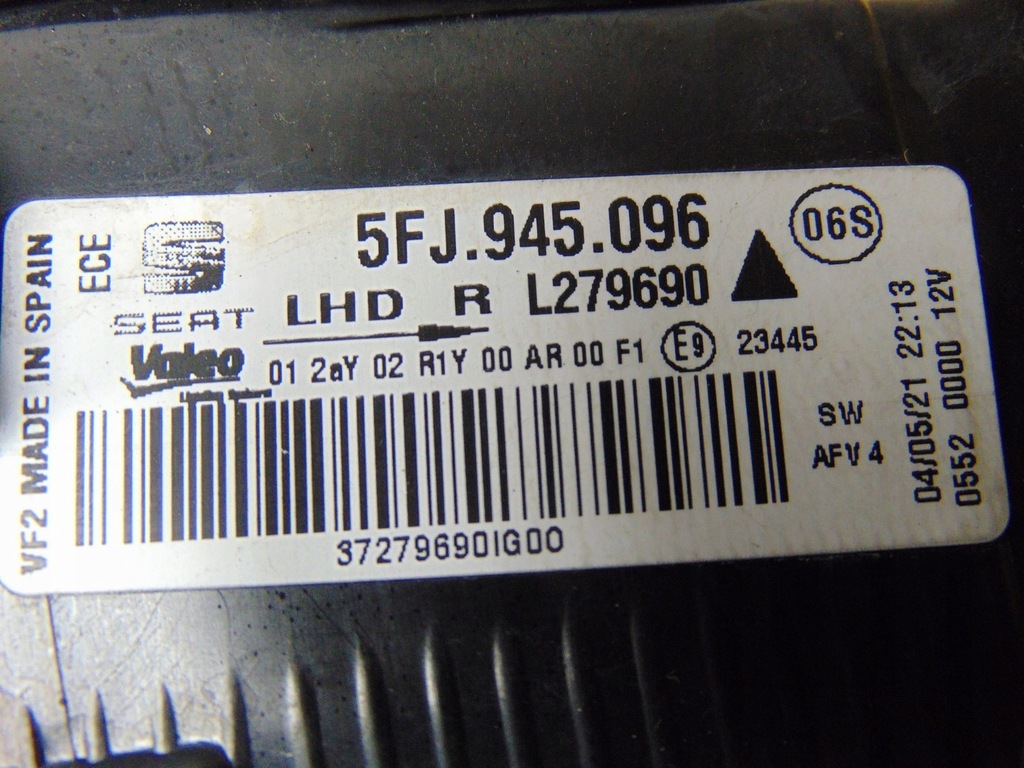 фото №15, Лампа правая задняя seat tarraco 5fj945096 europa