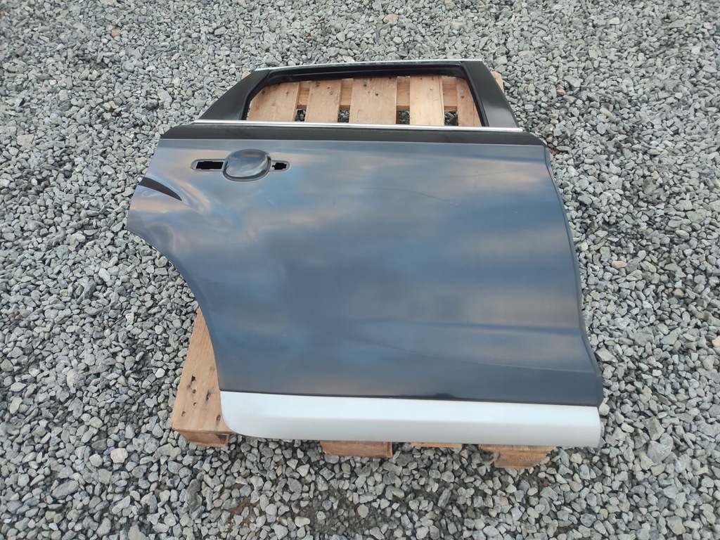 фото №1, Ford kuga mk1 двері правий задня задні f8