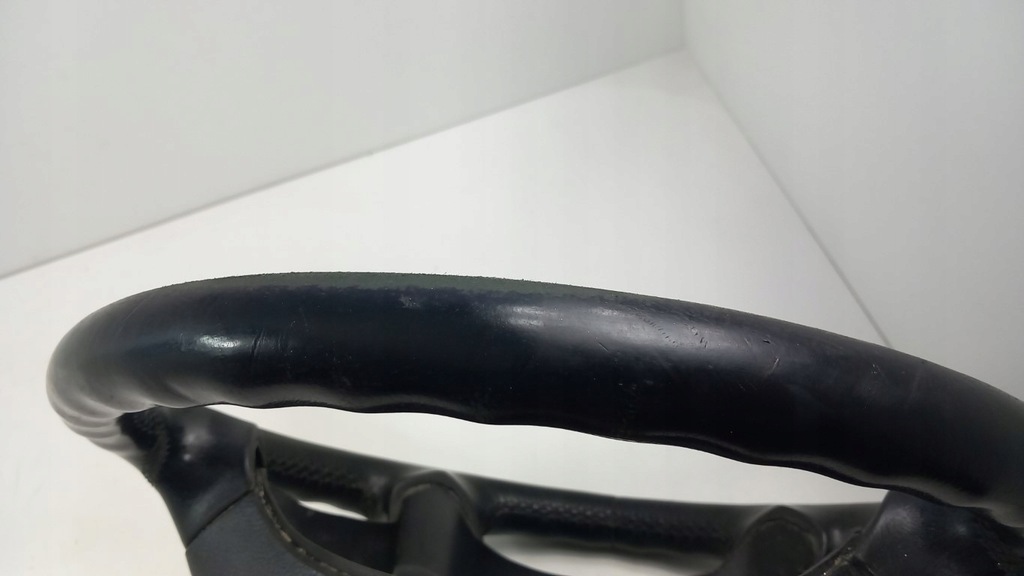 фото №9, Mercedes c klasa w203 повітропровід шкіра