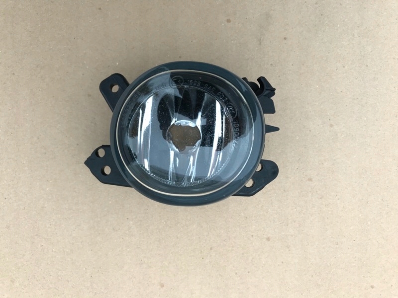 фото №1, Mercedes 169 251 противотуманная фара перед a2518200856