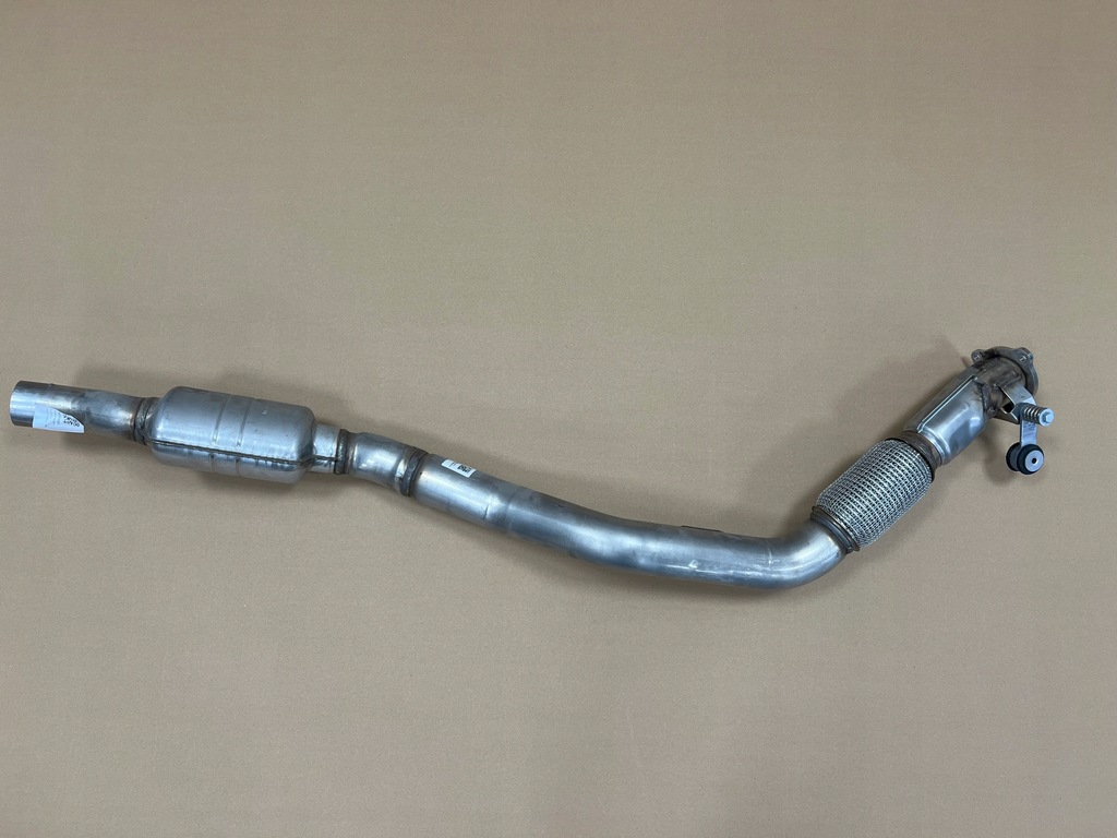 фото №1, Audi s4 s5 8w труба выхлопная с глушителем 8w0253350cc