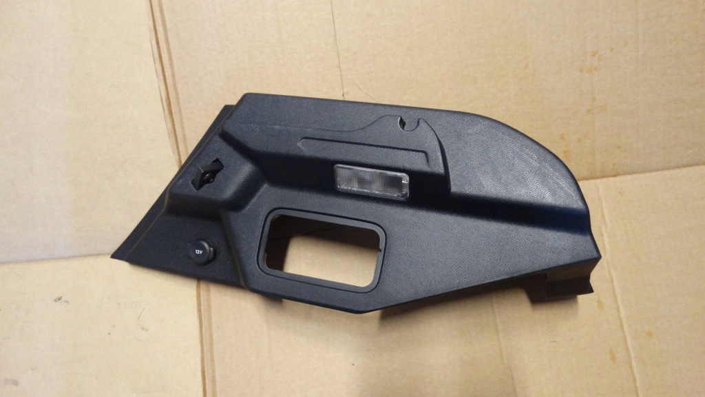 Купить Citroen ds7 crossback lift обшивка обивка багажника левая 98269778zd
