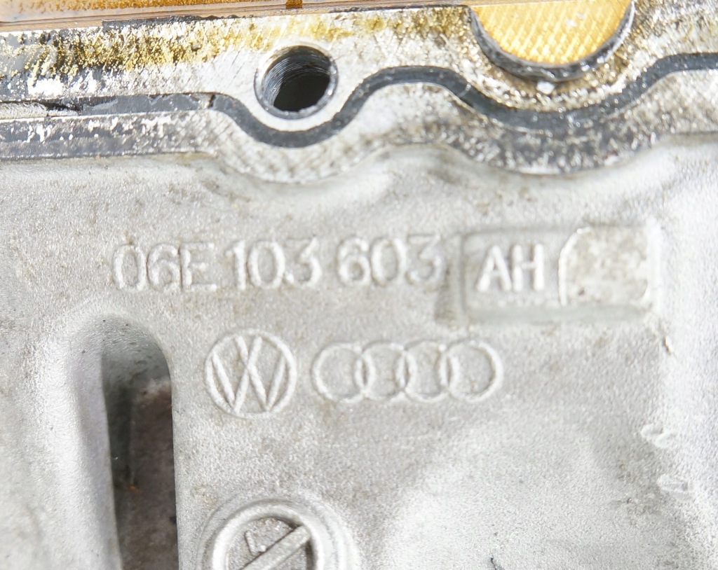 Піддон масляна porsche cayenne audi s4 3.0 tfsi 06e103603ah Київ