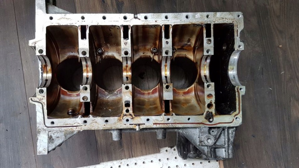 фото №8, Блок двигуна bmw e87 316 1.6 2006