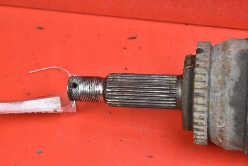 фото №4, Приводной вал правая перед механическая коробка передач hyundai i30 i 30 1 i 1.6 crdi 116 km 07-10