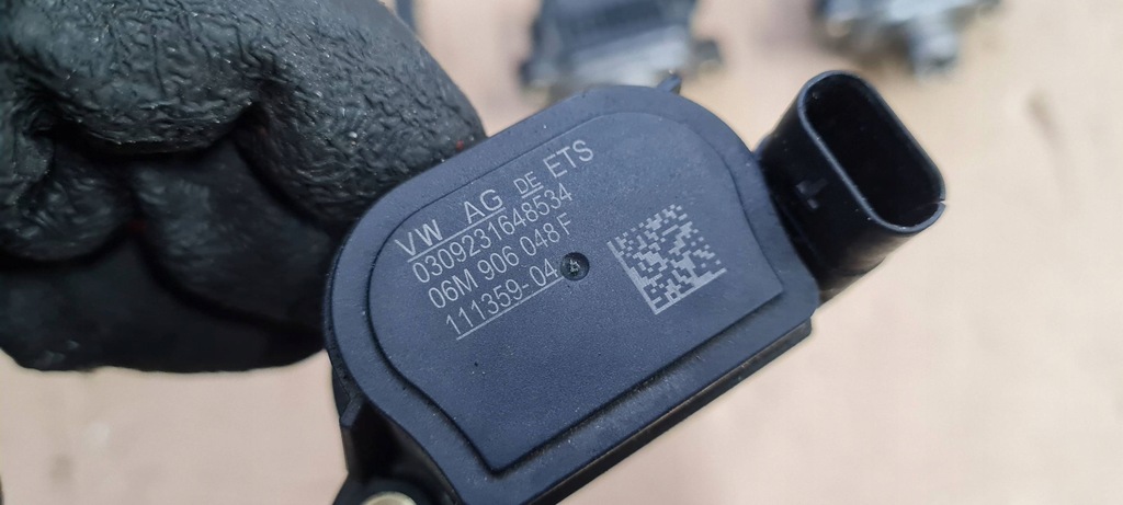 фото №10, Sq5 80a q5 lift клапан электромагнитный управляющий 3.0 tfsi 06m906048f