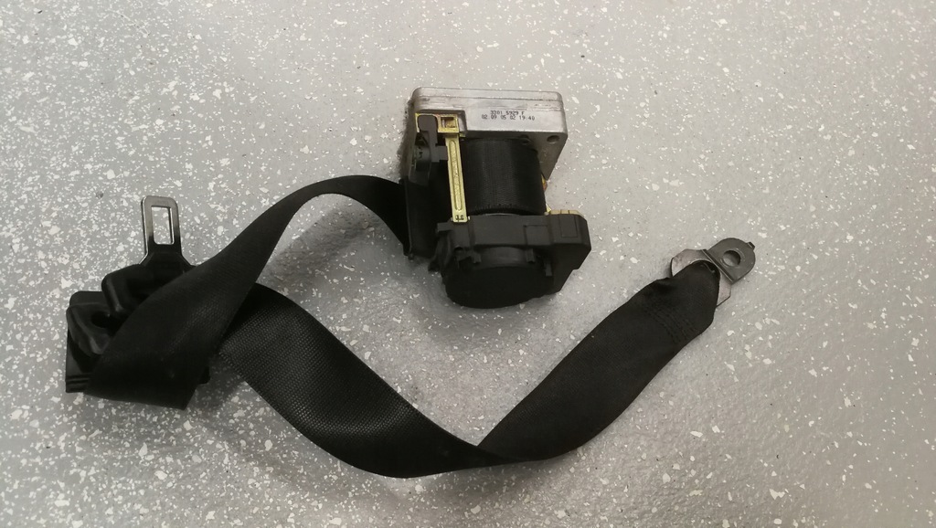 фото №1, Mercedes w203 pas безпеки лівий перед 330159