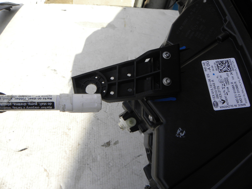 фото №15, Renault austral капот лампа full-led правая, бампер 2024 rok