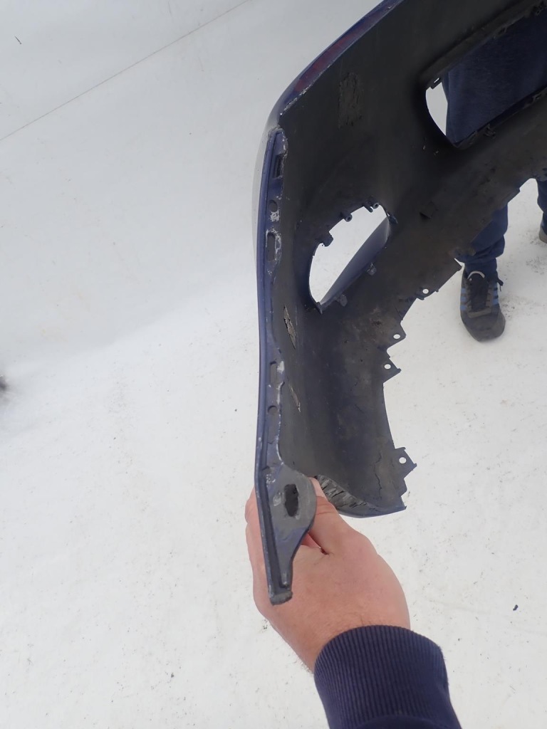 Mazda 3 sport 03-06 бампер перед передний Киев