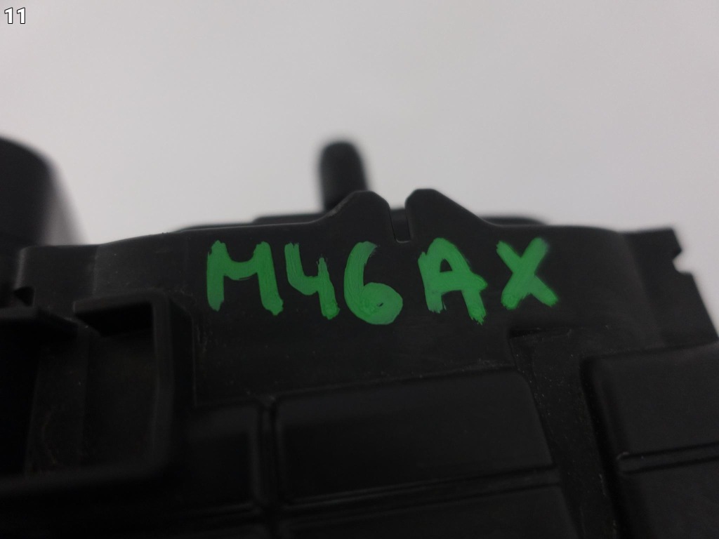 Porsche macan 95b 2 рестайлінг  21-24 фара full led pdls matrix правий європа Оригінал