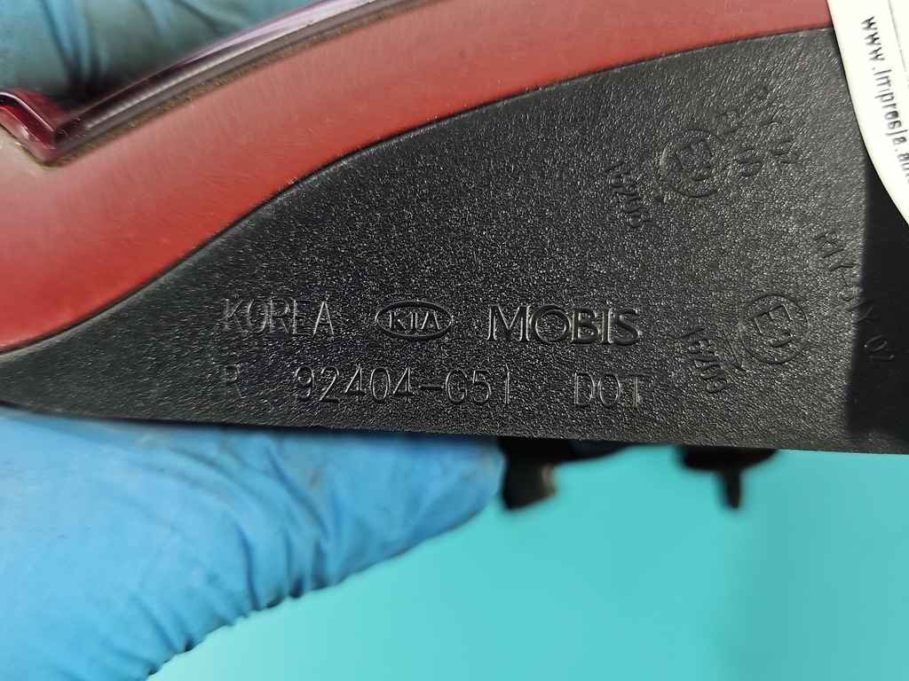 фото №10, Лампа задняя правая крышки kia niro i 16-19 led оригинальный номер