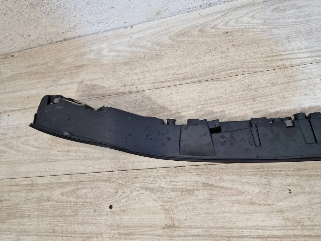 Porsche cayenne 3 e3 9y0 18- фара led накладка w багажник задній європа  тонована Доставка