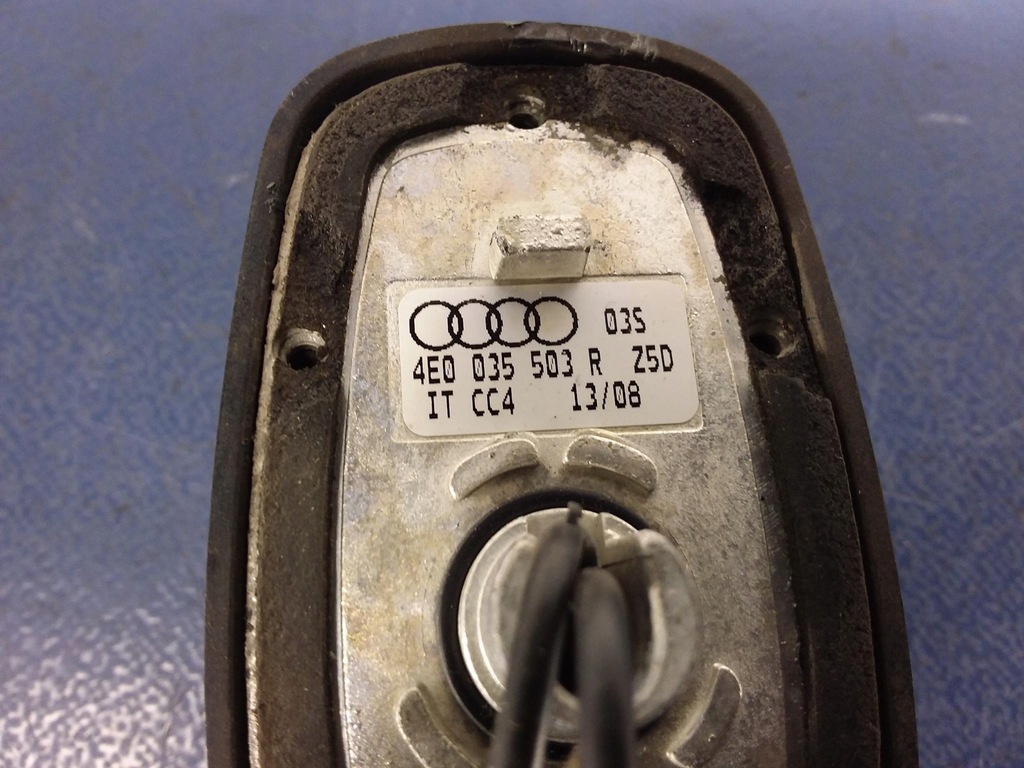 фото №5, Audi a8 d3 4e антенна кровельная 4e0035503r lz5d