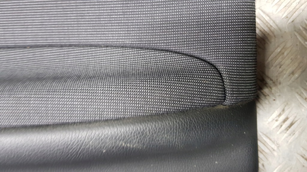 фото №10, Mercedes w203 coupe обивка левый задняя обшивка lift