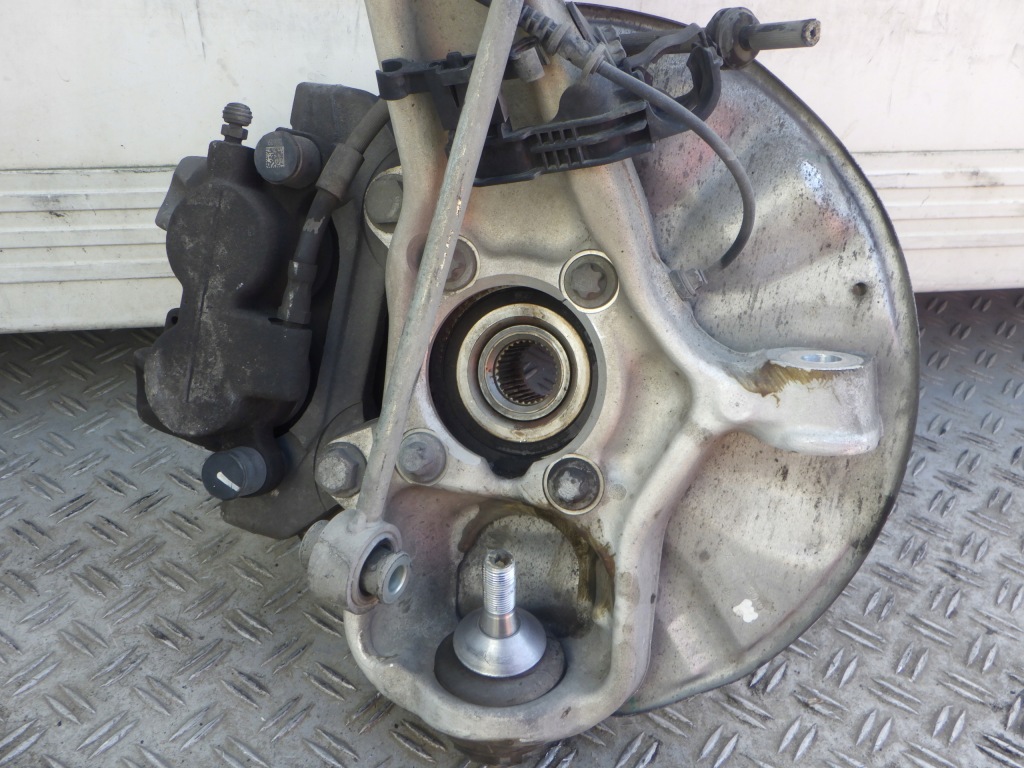 фото №6, Mercedes ml gle w166 поворотный кулак ступица левая перед