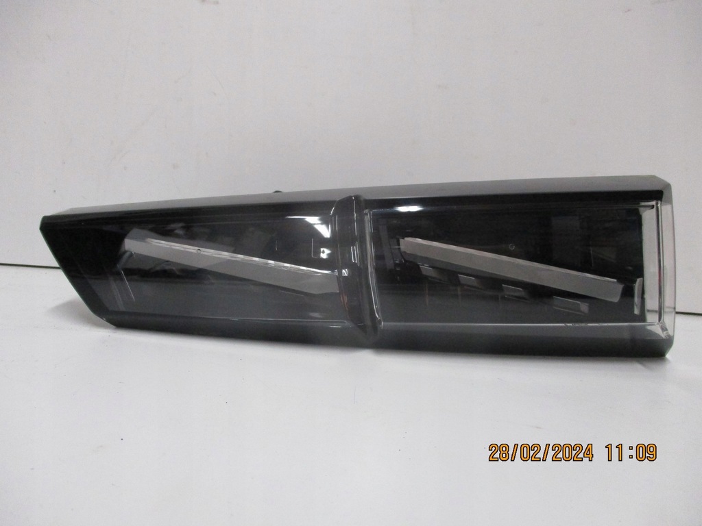фото №6, Лампа лампы peugeot 308 iii sw kombi t10 21r led 9835300380 9835300480