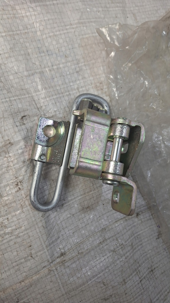 фото №12, Vw golf vi 6 петля двері 1k0831412