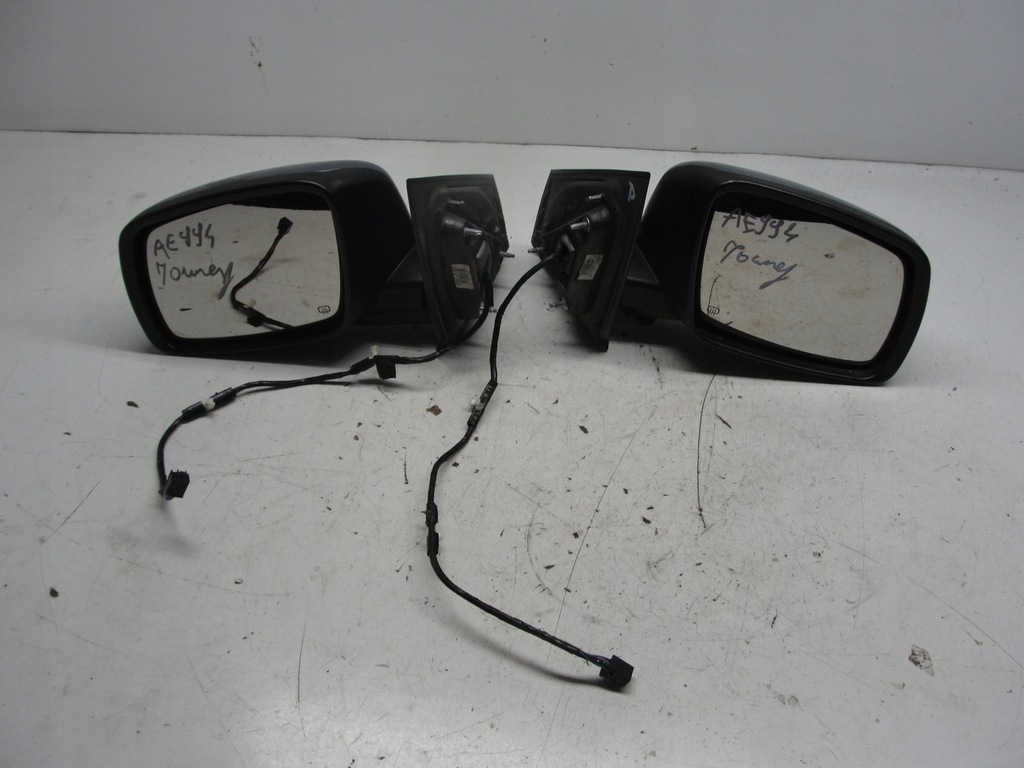 фото №1, Зеркало правое dodge journey i 08r. 7 pin