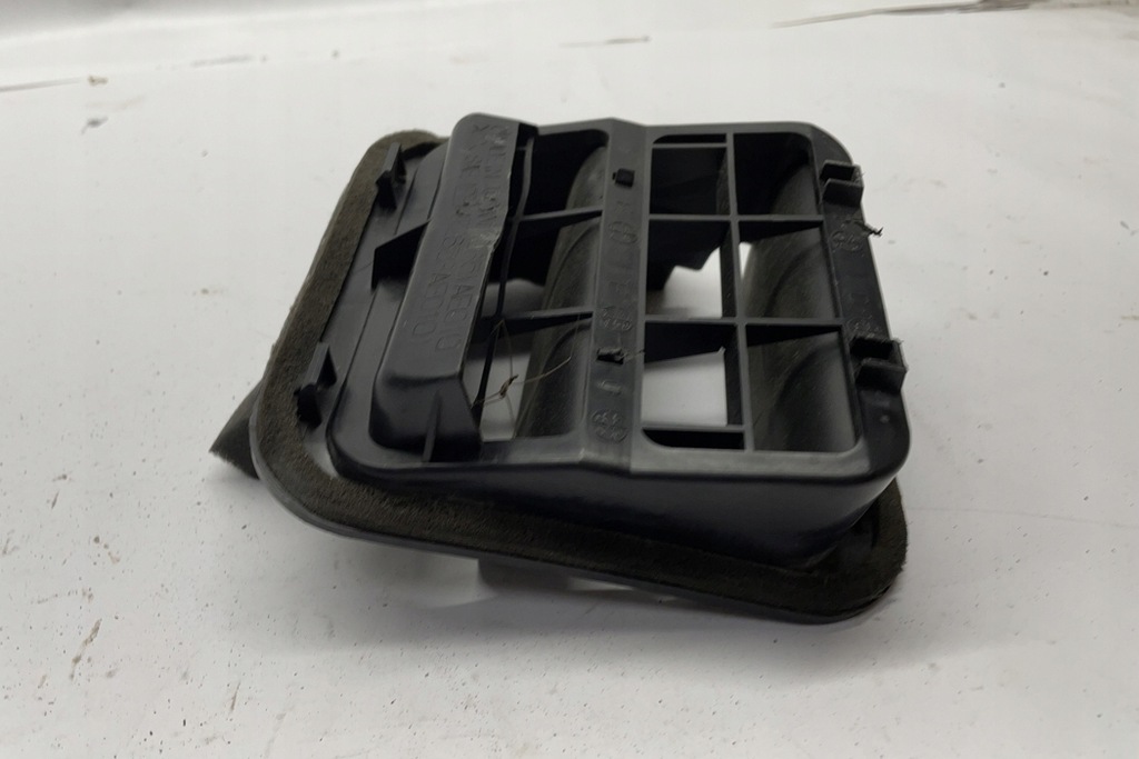 фото №10, Решітка вентиляції subaru xv _gp_ 72651ae010 2.0l бензиновий 110kw 2016