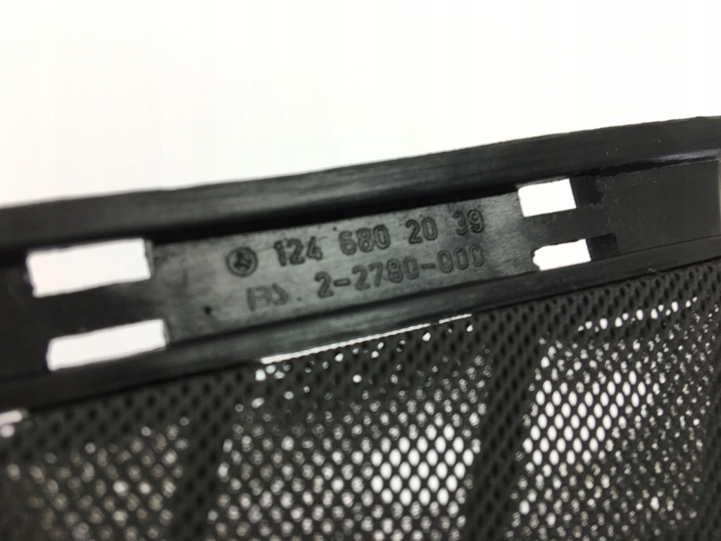 фото №8, Захист накладка динаміка права w панель приладова консоль mercedes w124