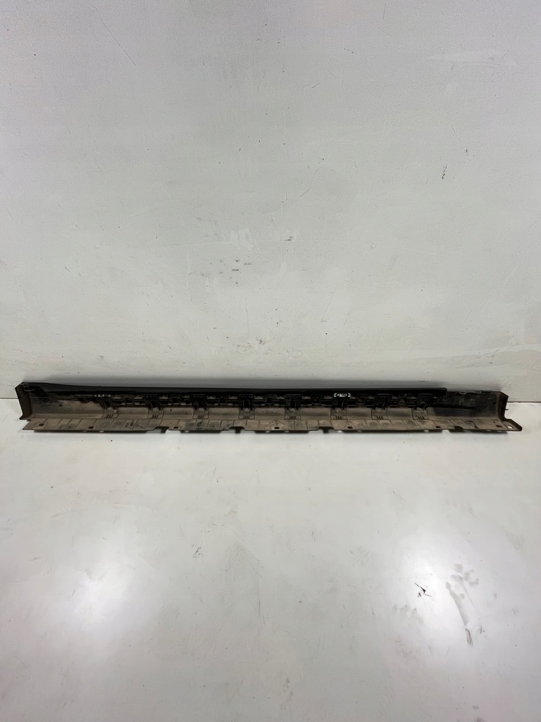 фото №10, Alfa romeo stelvio молдинг накладка порог порог левая