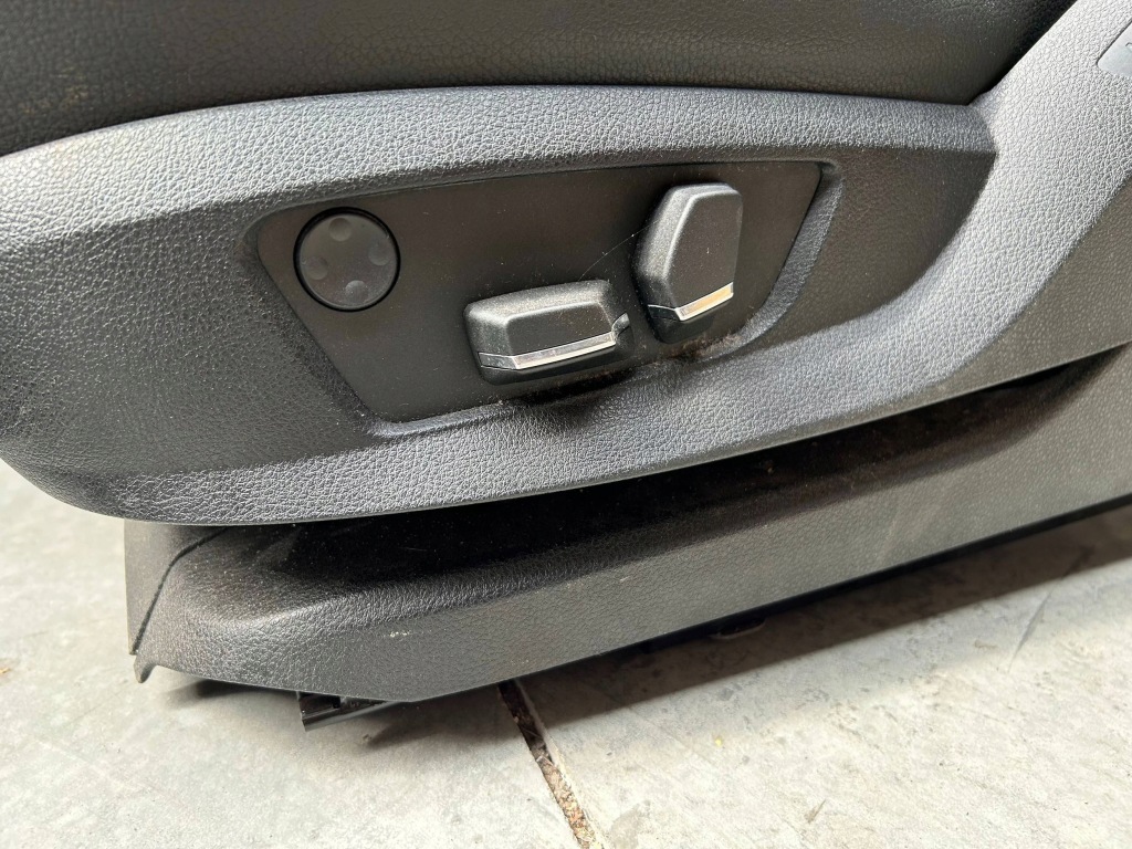 фото №9, Сидіння заднє сидіння обшивки bmw 5 f10 шкіра електричний підігрів пам'ять амбiєнтне