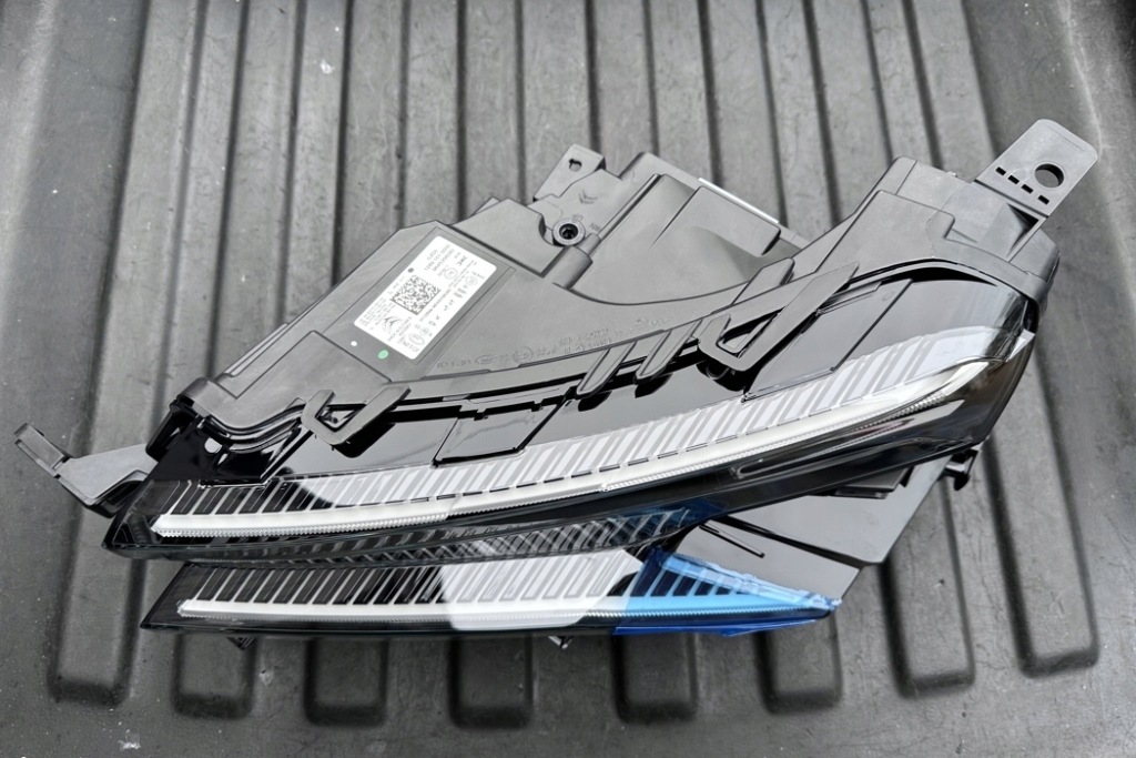 фото №10, Лампа левая передняя citroën c5 aircross 9845356280 1.5l дизель 96kw 2023